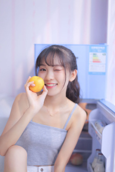 年轻的嫂子播放
